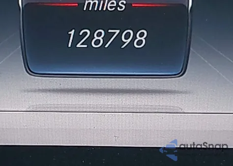 2017 Mercedes-Benz E 300 4Matic из США, поврежденный, VIN WDDZF4KB3HA081096